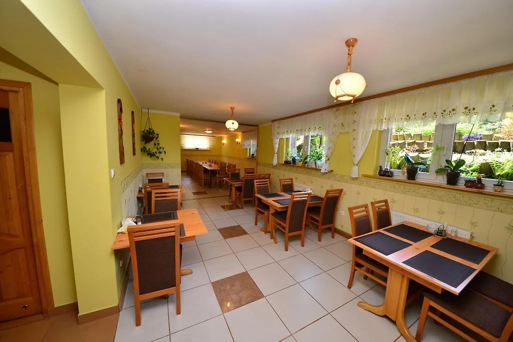 Willa Marta M Bed & Breakfast Zakopane 3*,